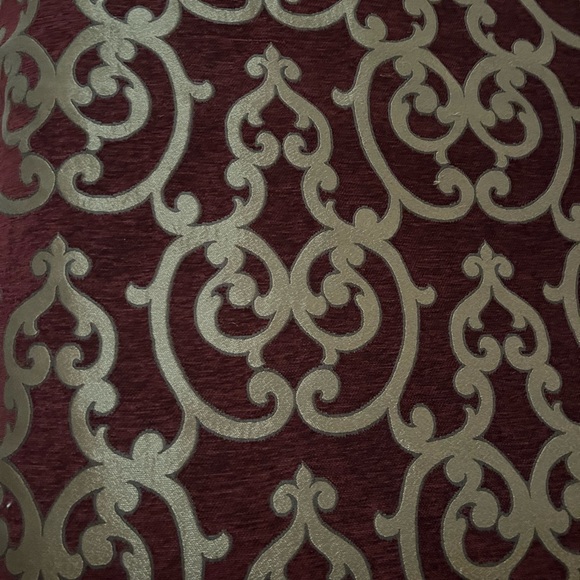 Queen size comforter set - Picture 7 of 8